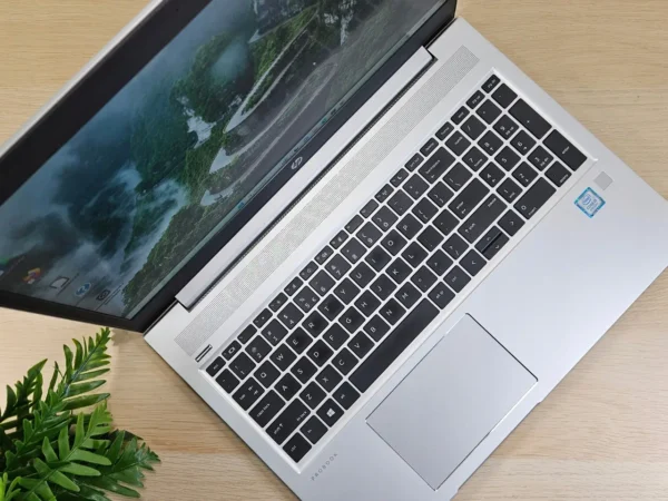 HP ProBook 450 G6 i5-8265U/16GB/512GB/Win11Pro FHD
